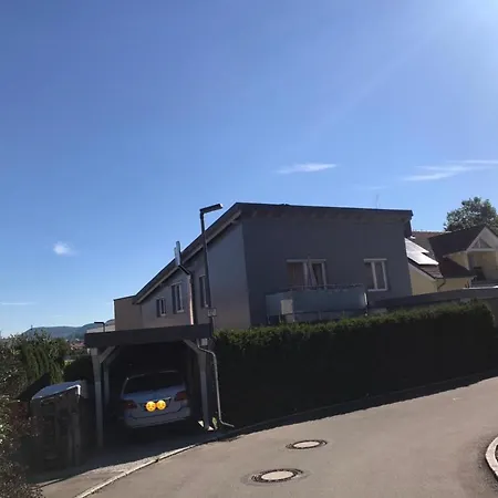 Schöne&ruhige Ferienwohnung Pfullingen Exterior foto
