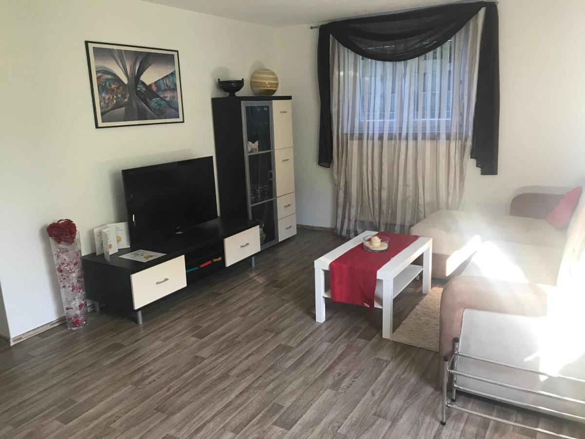 Schoene & Ruhige Apartment Pfullingen